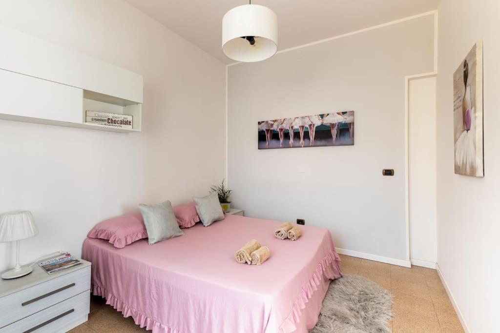 “Casa Moderna Con Parcheggio Privato” Apartment Imola Bagian luar foto